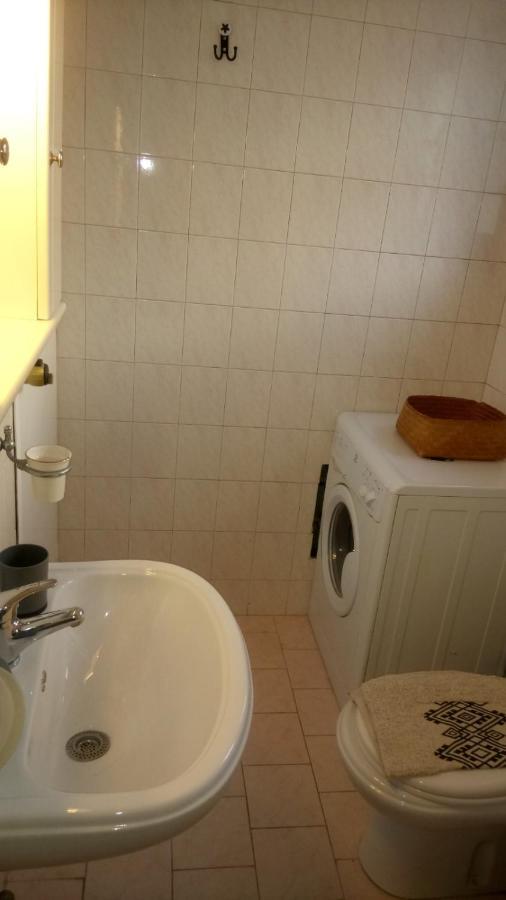 Phoeve Apt-Lovely 1-Br Rental Near The Beach Καλαθάς Εξωτερικό φωτογραφία