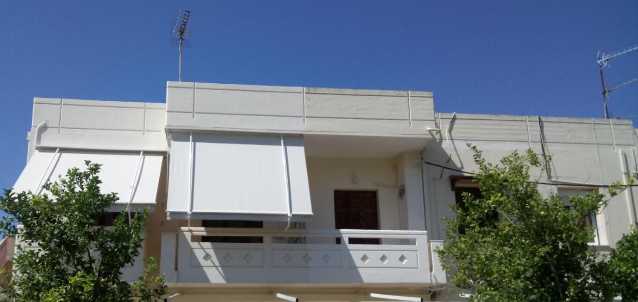 Phoeve Apt-Lovely 1-Br Rental Near The Beach Καλαθάς Εξωτερικό φωτογραφία