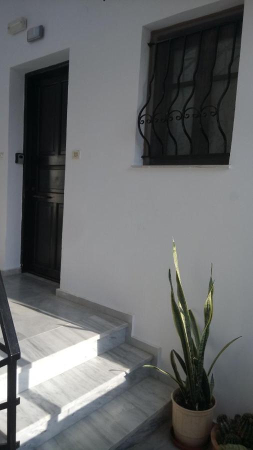 Phoeve Apt-Lovely 1-Br Rental Near The Beach Καλαθάς Εξωτερικό φωτογραφία