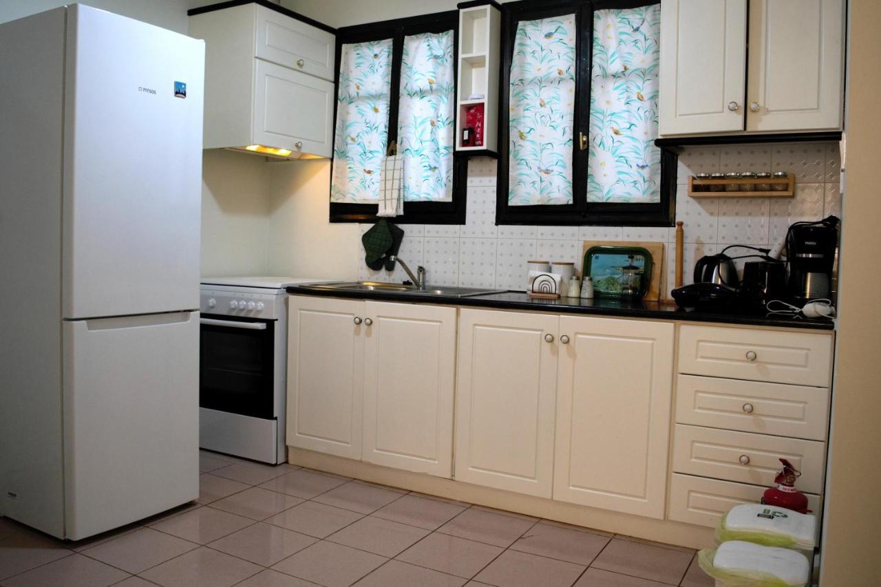 Phoeve Apt-Lovely 1-Br Rental Near The Beach Καλαθάς Εξωτερικό φωτογραφία