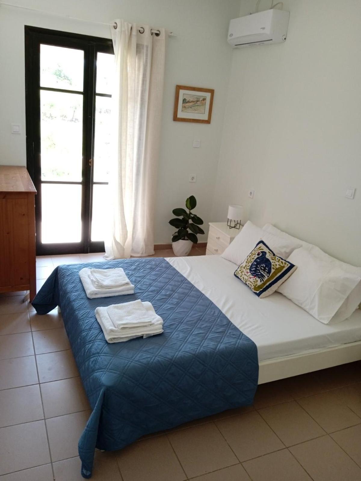 Phoeve Apt-Lovely 1-Br Rental Near The Beach Καλαθάς Εξωτερικό φωτογραφία